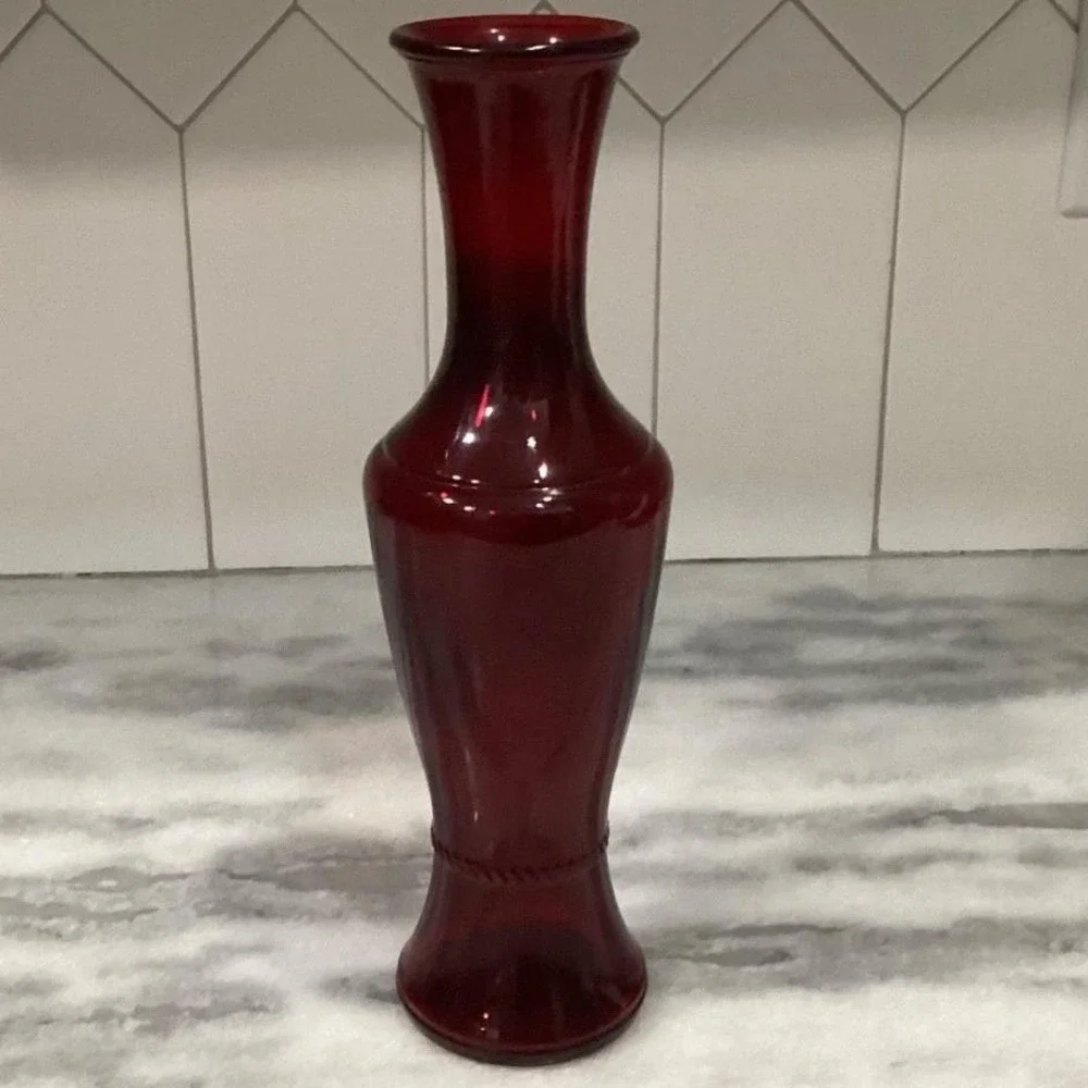 Wheaton‎ Glass Ruby Red Flower Vase, 11